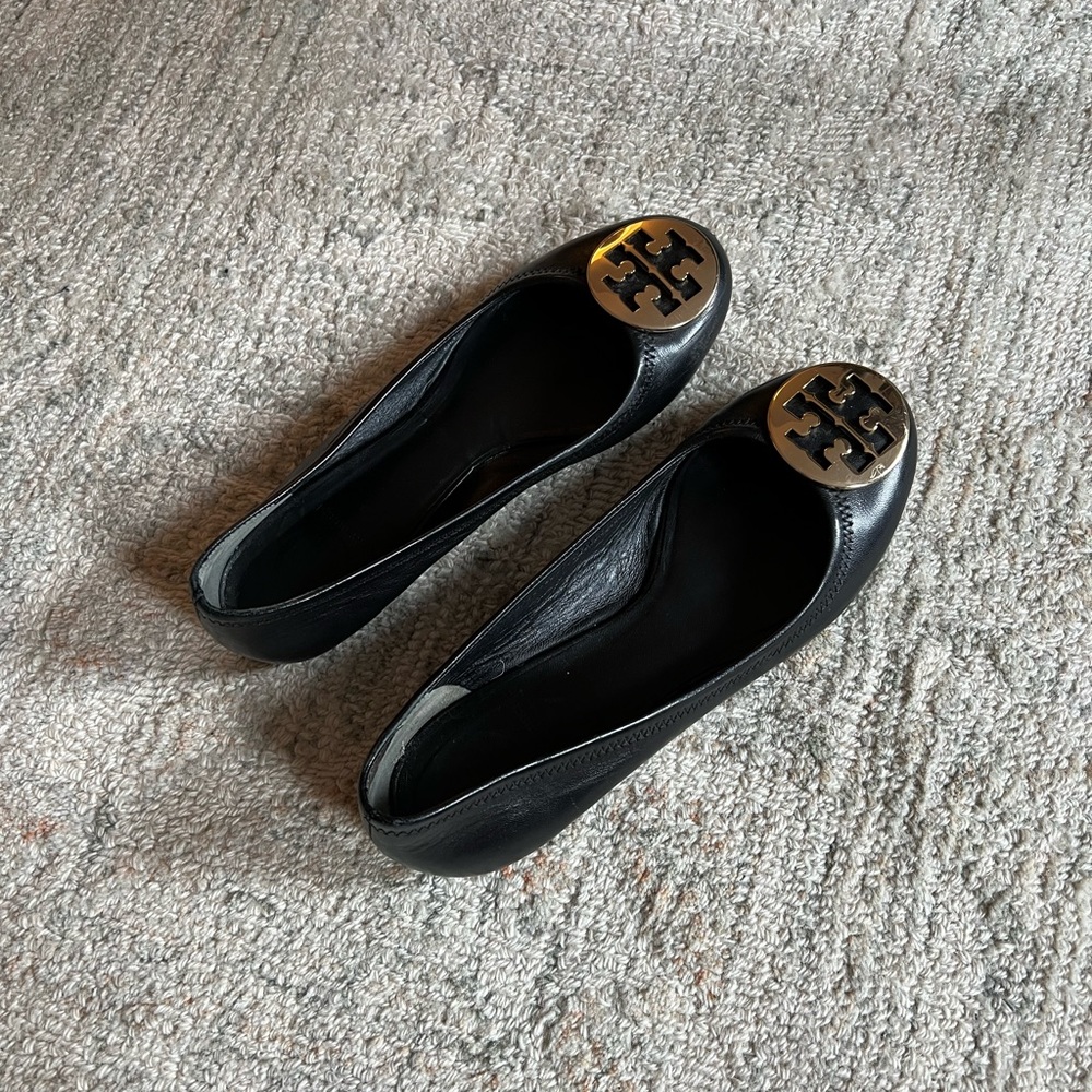 Tory Burch Black Flats, size 8.5 - Picture 3 of 3
